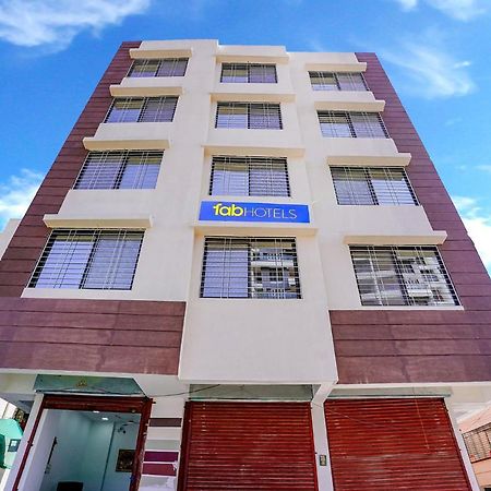 Fabhotel Crystal Inn - Nr Suvarndeep Chowk Pimpri-Chinchwad Экстерьер фото