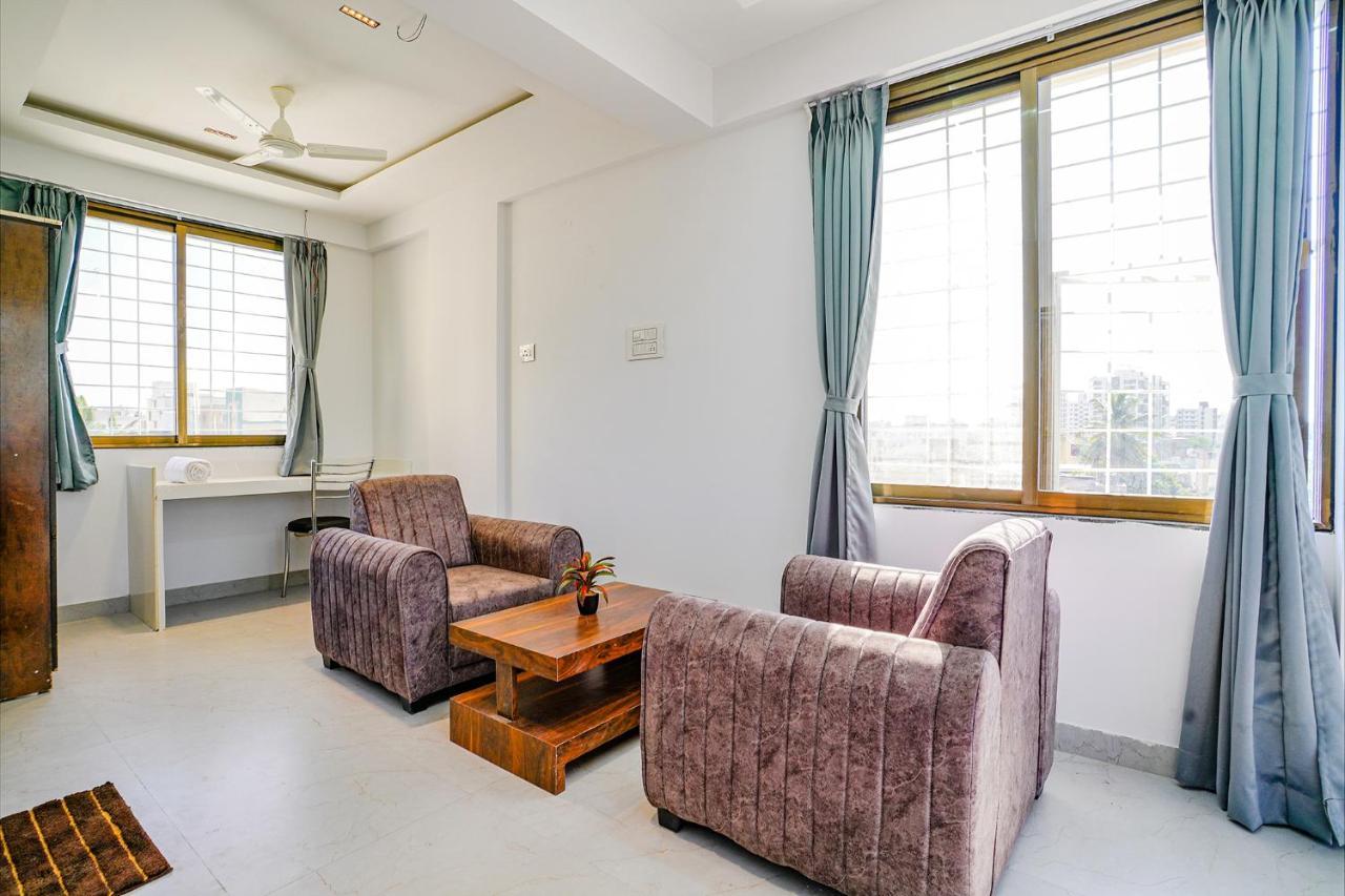 Fabhotel Crystal Inn - Nr Suvarndeep Chowk Pimpri-Chinchwad Экстерьер фото