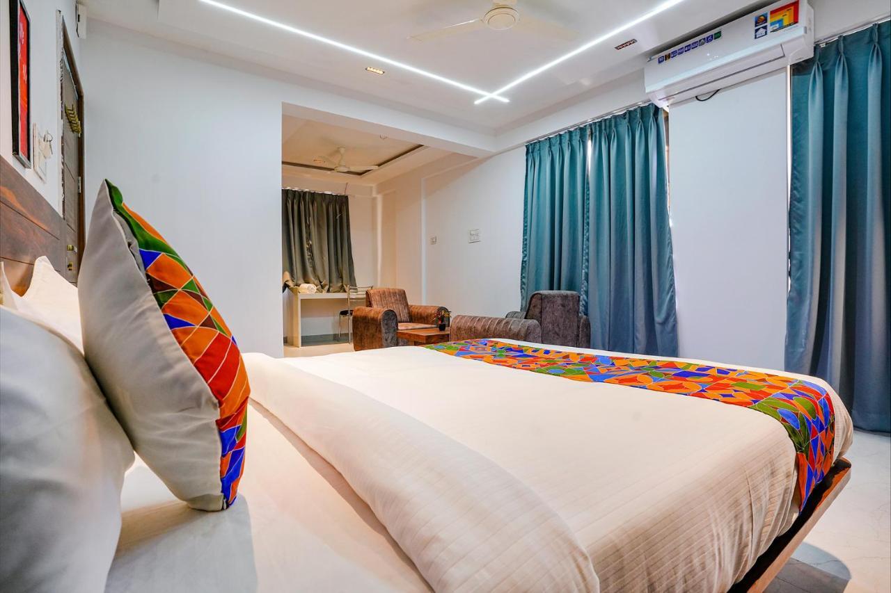 Fabhotel Crystal Inn - Nr Suvarndeep Chowk Pimpri-Chinchwad Экстерьер фото