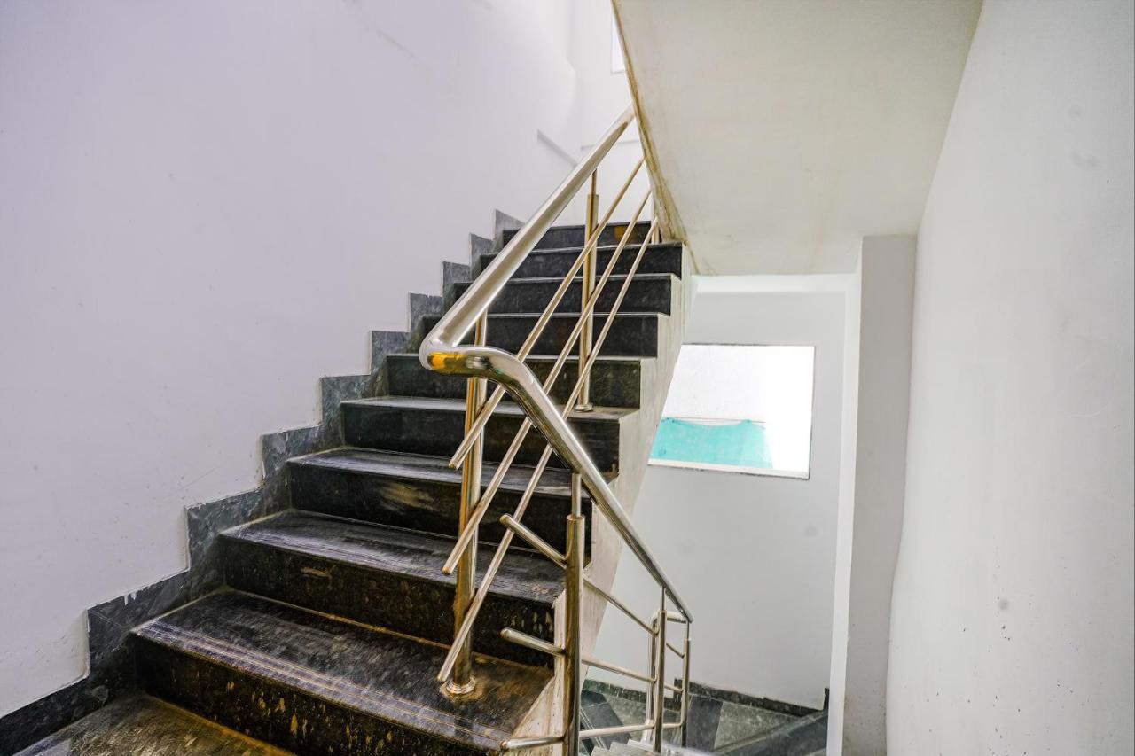 Fabhotel Crystal Inn - Nr Suvarndeep Chowk Pimpri-Chinchwad Экстерьер фото