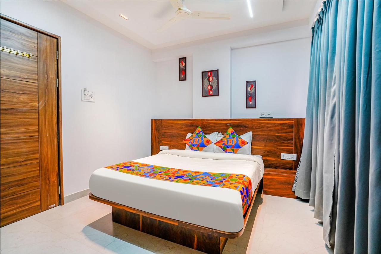 Fabhotel Crystal Inn - Nr Suvarndeep Chowk Pimpri-Chinchwad Экстерьер фото